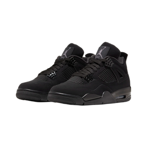blacj catrs